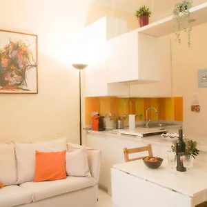 Bnbutler - Farini - Beautiful One Bedroom - Milan